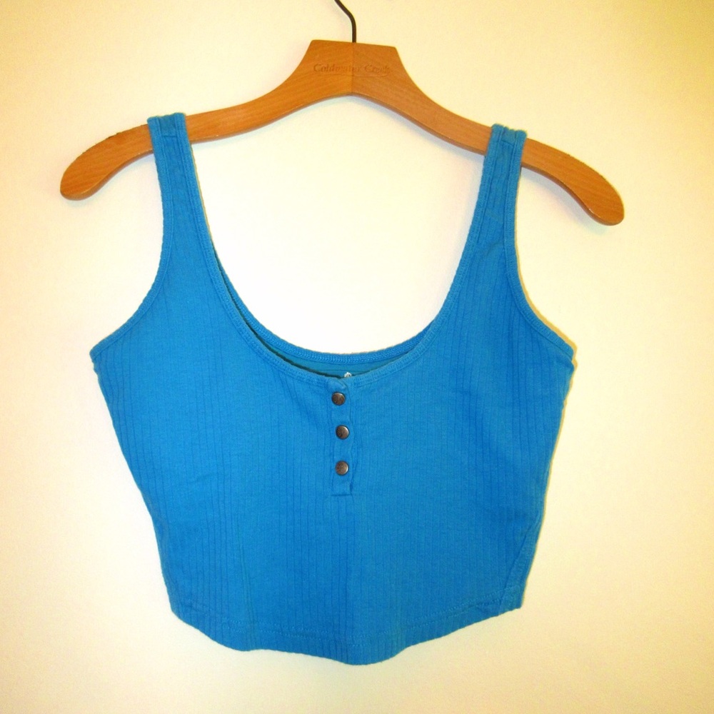 Blue Sleeveless Crop Top